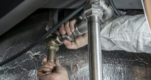 Evdeki Su Sorunları: Su Kaçağı Tespiti, Tesisatçı ve Tıkanıklık Açma Hizmetleri kadirtesisat1