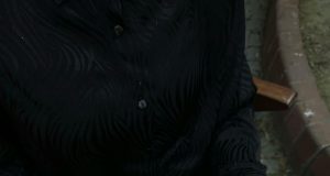 Çiçekli Sırt Dekolteli Uzun Elbise, Çiçek Desenli Sırt Dekolteli Abiye Elbise ve Dantel Şeffaf Vintage Bluz: Kadın Modasında Zarafet ve Romantizm styleofnoir4